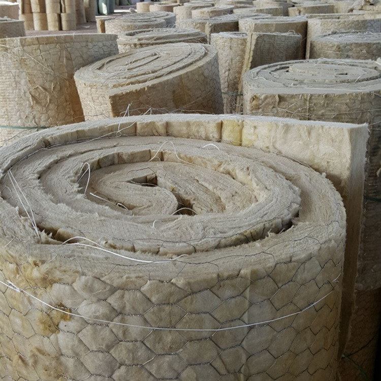 鋼絲網(wǎng)巖棉氈是什么？性能特點及應(yīng)用詳解